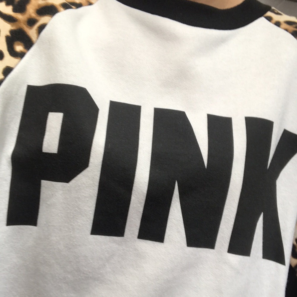 Pink Victoria’s Secret leopard long sleeve xsmall - Picture 8 of 17
